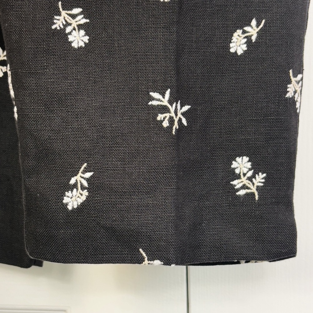 Vintage Talbots Black Floral Embroidered Linen High-Rise Crop Pants 12 - Picture 9 of 16